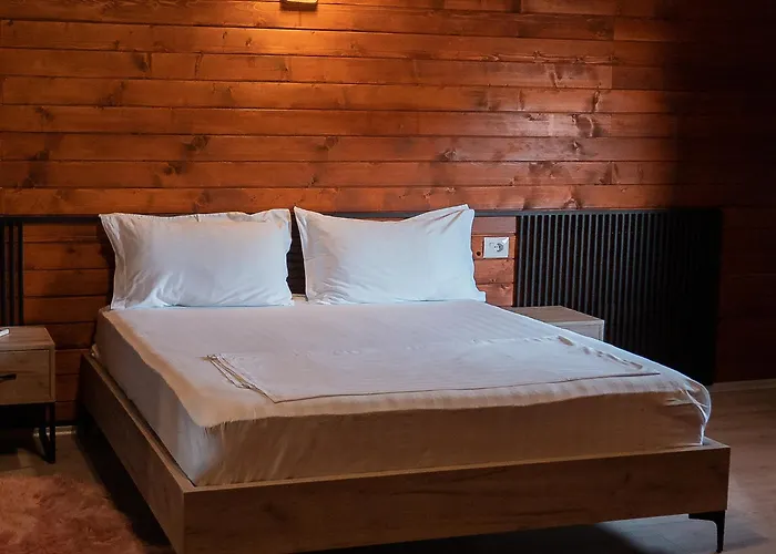 Avdi Rexha Hotel Bajram Curri